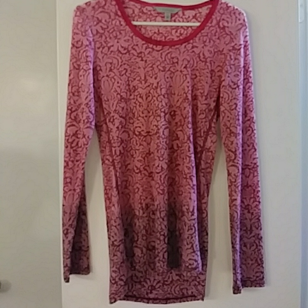 Athleta 🌸 Long Sleeve size Small